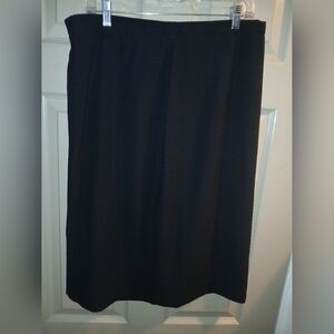 Women's size 12 Zip Up Skirt